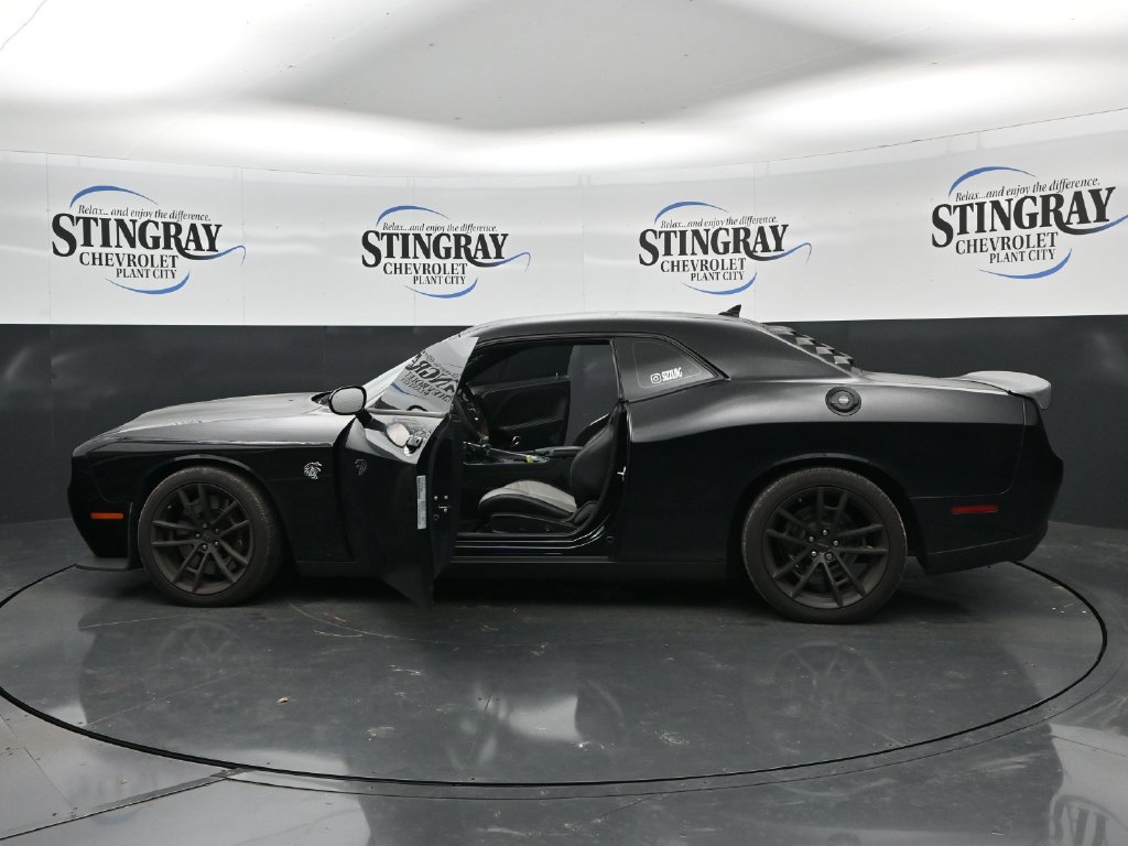 Used 2023 Dodge Challenger SRT Hellcat RWD image 37