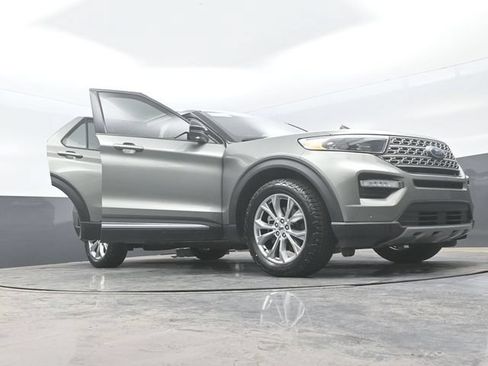 Certified 2020 Ford Explorer Limited AWD/4WD image 30