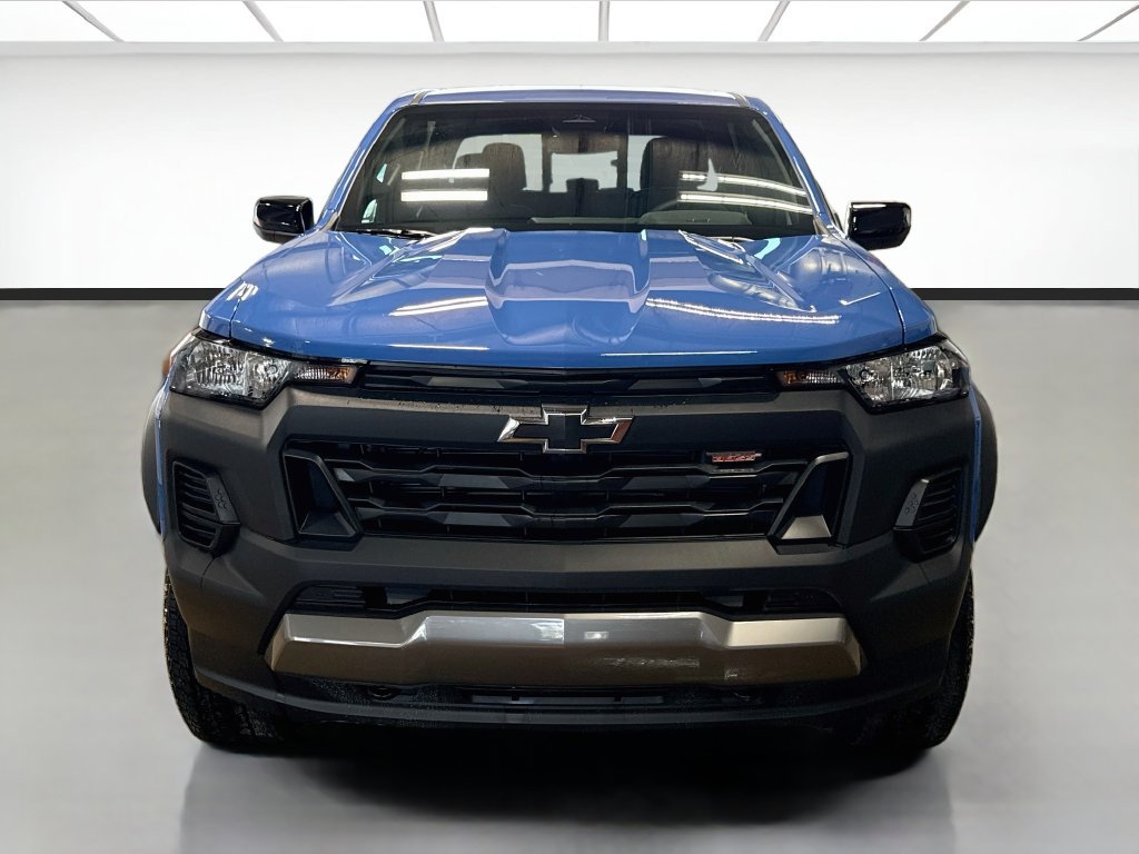 New 2026 Chevrolet Colorado Trail Boss AWD/4WD image 2