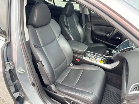 Used 2018 Acura TLX w/ Technology Package image 26