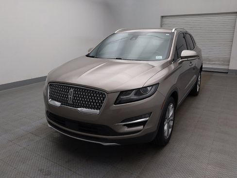 Used 2019 Lincoln MKC Select w/ Select Plus Package AWD/4WD image 15