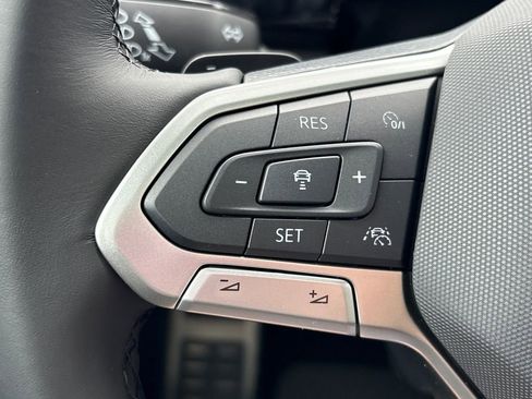 New 2026 Volkswagen Atlas Cross Sport SEL Premium R-Line image 27