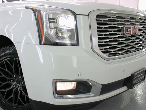 Used 2020 GMC Yukon XL Denali w/ Denali Ultimate Package image 22