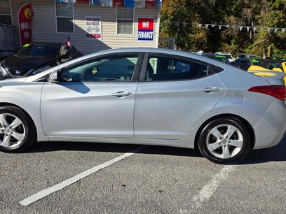 Used 2013 Hyundai Elantra GLS w/ Preferred Pkg