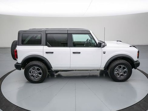 Certified 2025 Ford Bronco Big Bend image 3