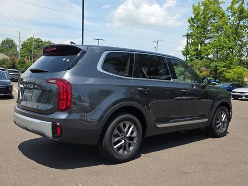 Used 2024 Kia Telluride LX FWD image 5
