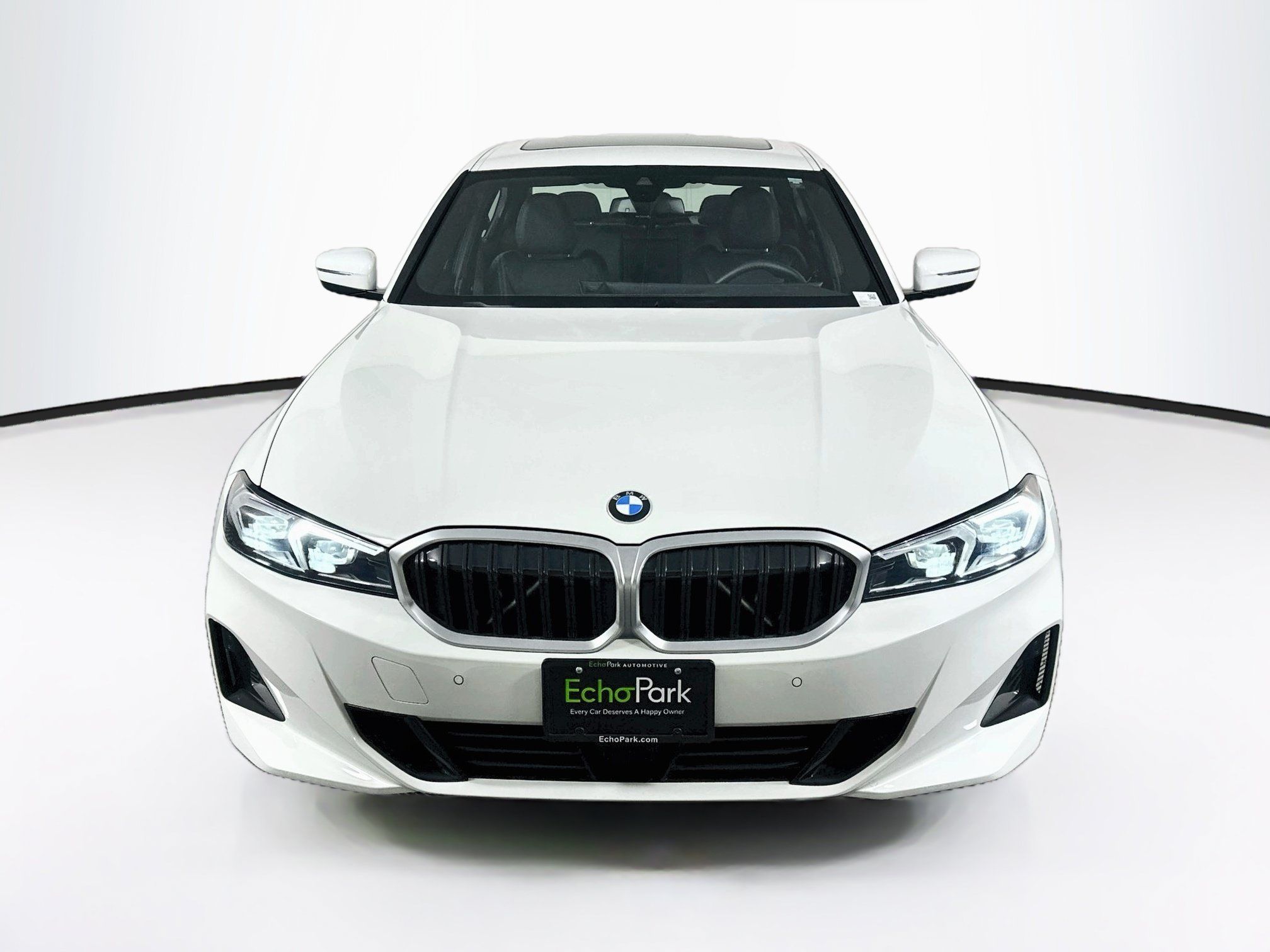 Used 2026 BMW 330i Sedan RWD image 2