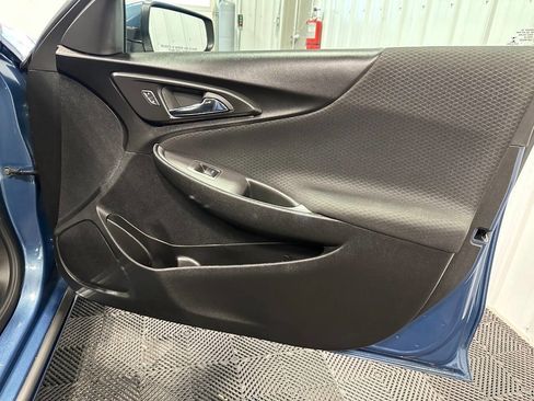 Used 2024 Chevrolet Malibu LT image 23