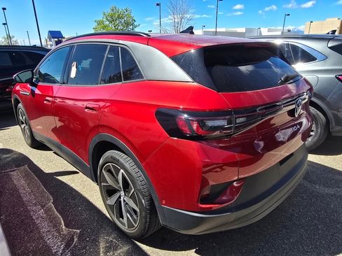 Used 2023 Volkswagen ID.4 Pro S image 2