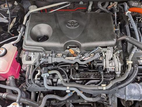 Used 2020 Toyota RAV4 Limited image 24