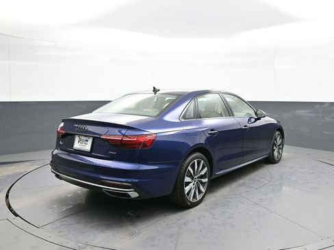 Used 2022 Audi A4 2.0T Premium image 6
