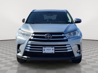 Used 2019 Toyota Highlander XLE video 2
