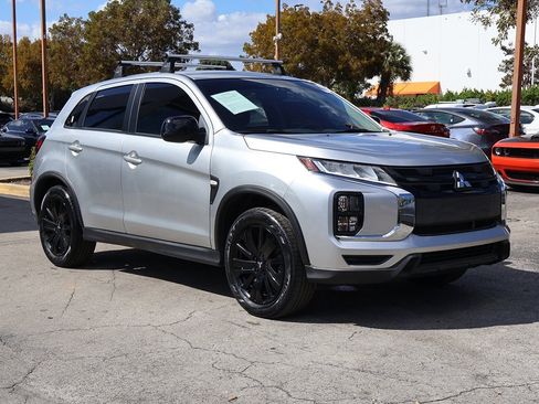 Used 2023 Mitsubishi Outlander Sport ES image 48