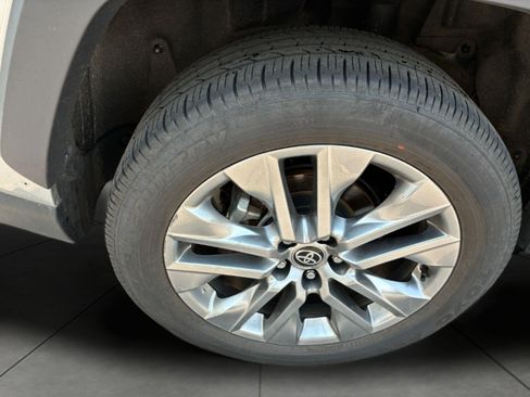 Used 2025 Toyota RAV4 XLE Premium w/ Weather Package AWD/4WD image 8