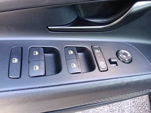 Used 2024 Hyundai Elantra N Line image 12