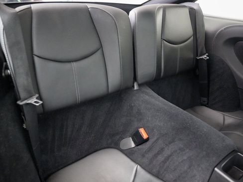 Used 2013 Porsche 911 4 Coupe image 24