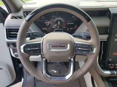 New 2026 GMC Yukon Denali w/ Denali Reserve Package RWD image 21