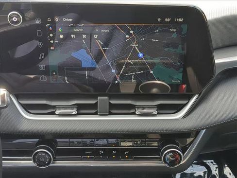 Used 2025 Chevrolet Equinox LT image 15