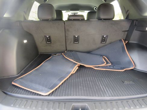 New 2026 GMC Terrain AT4 w/ LPO, Floor Liner Package image 8