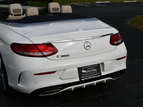 Used 2018 Mercedes-Benz C 300 Cabriolet w/ Premium Package image 10