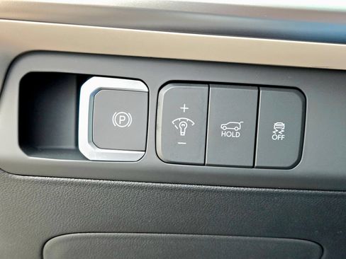 Certified 2026 Hyundai Santa Fe SEL FWD image 16