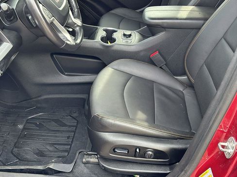 Certified 2021 GMC Terrain SLT w/ Infotainment Package II image 13