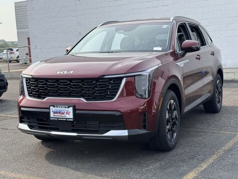New 2025 Kia Sorento S image 30