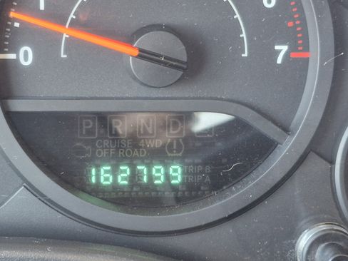 Used 2008 Jeep Wrangler X image 27