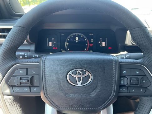 New 2025 Toyota Tacoma SR5 image 17