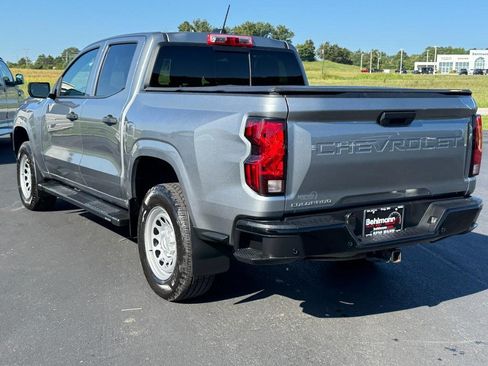 Used 2025 Chevrolet Colorado W/T RWD image 8