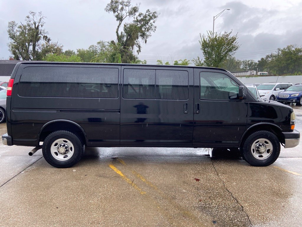 Used 2012 Chevrolet Express 3500 LT w/ LT Preferred Equipment Group RWD image 7