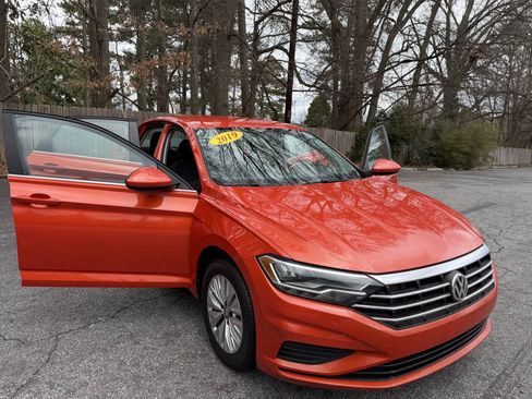 Used 2019 Volkswagen Jetta S w/ Driver Assistance Package FWD image 24