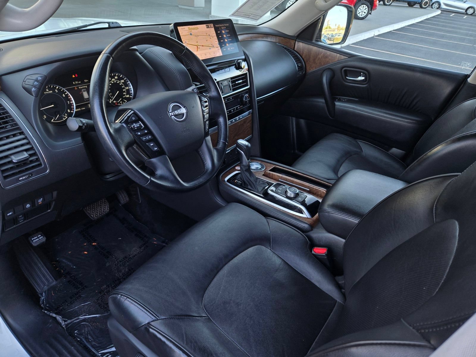 Used 2024 Nissan Armada SL w/ Captain's Chairs Package RWD image 8