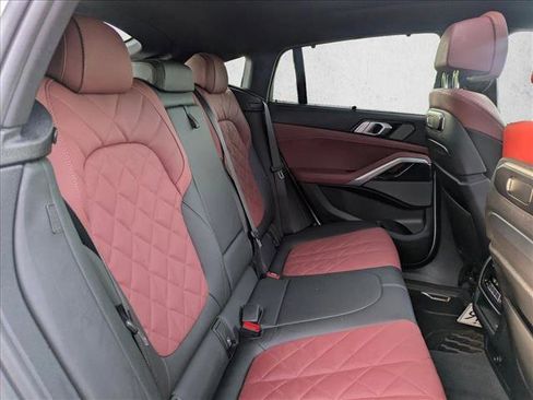 Used 2024 BMW X6 xDrive40i w/ Executive Package image 20