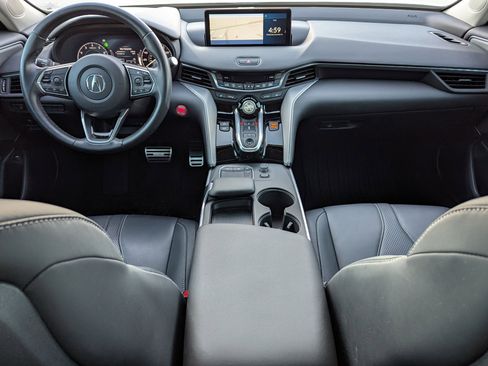 Used 2023 Acura TLX w/ Technology Package image 17