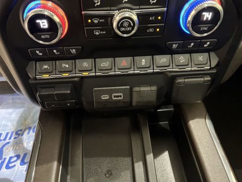Used 2020 GMC Sierra 1500 Denali w/ Denali Ultimate Package image 17