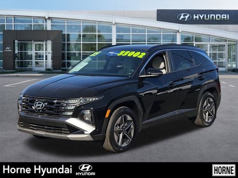 Used 2025 Hyundai Tucson SEL image 1