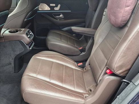 Used 2022 Mercedes-Benz GLS 580 4MATIC image 18