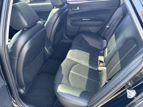 Used 2019 Kia Optima S w/ S Panoramic Sunroof Package FWD image 12