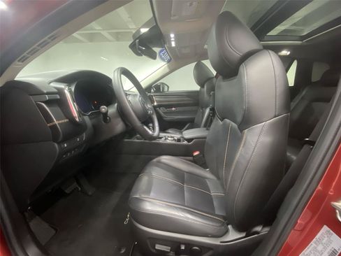 Used 2023 MAZDA CX-50 AWD 2.5 S w/ Premium Plus Pkg image 17