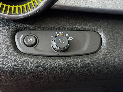 New 2026 Chevrolet Trax LT w/ Driver Confidence Package image 10