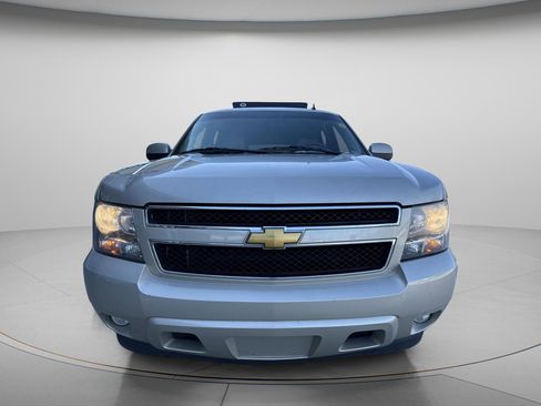 Used 2013 Chevrolet Tahoe LT w/ Luxury Package image 4