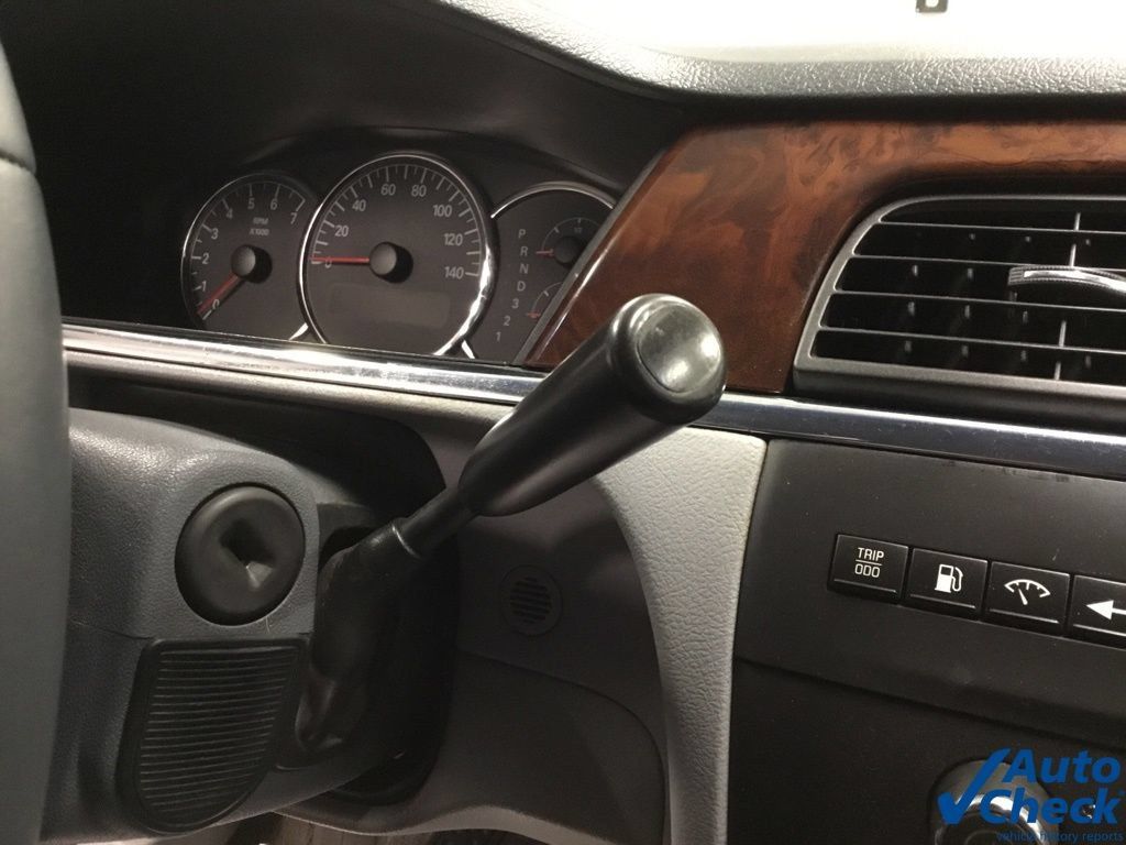 Used 2007 Buick LaCrosse CX FWD image 47