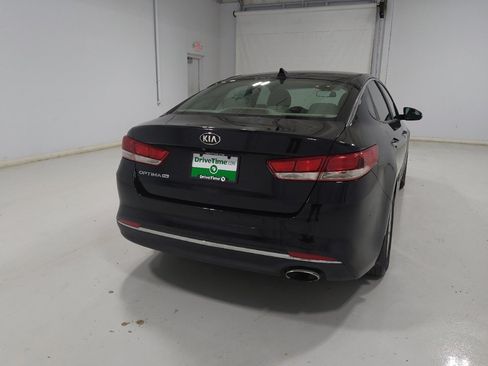 Used 2017 Kia Optima LX FWD image 7