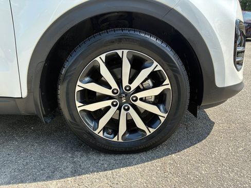 Used 2017 Kia Sportage EX FWD image 29