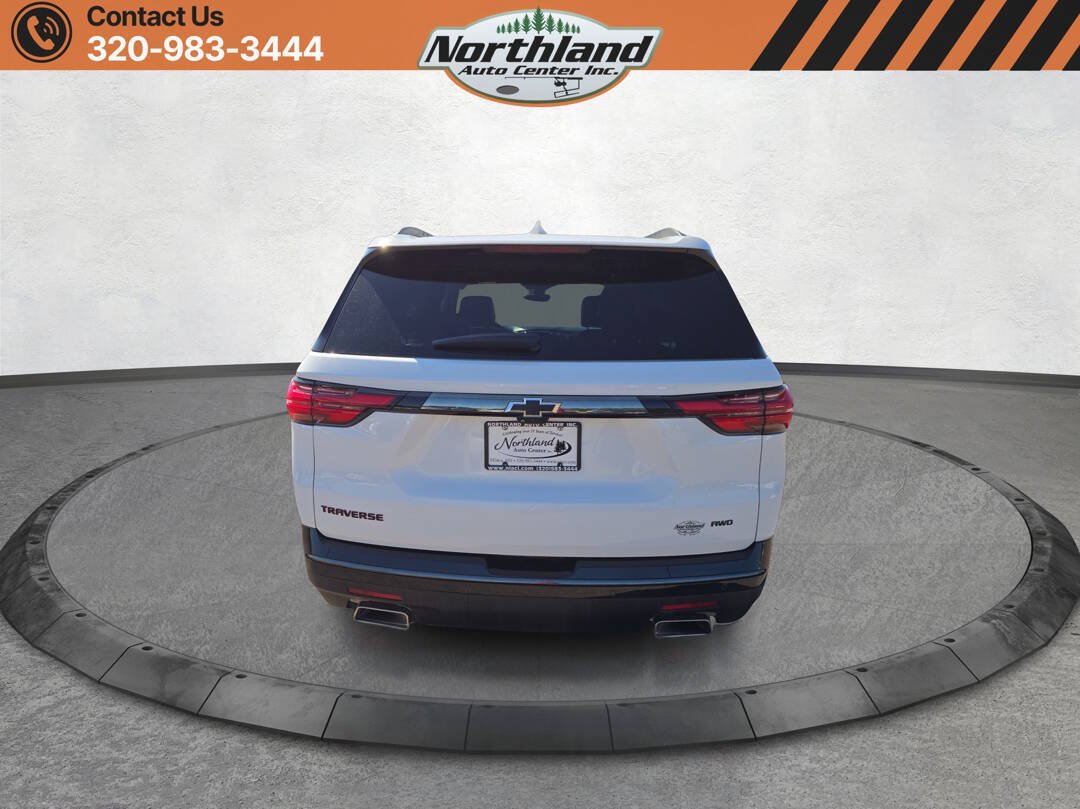 Used 2023 Chevrolet Traverse Premier w/ Redline Edition AWD/4WD image 6