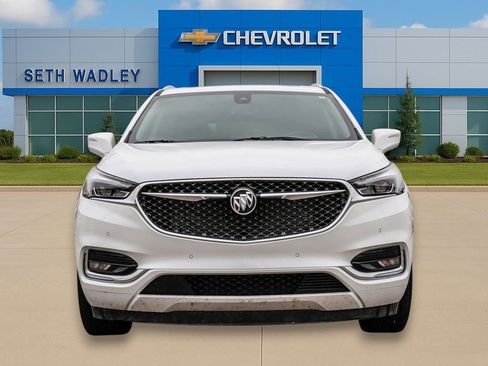 Used 2021 Buick Enclave Avenir w/ Avenir Technology Package FWD image 2
