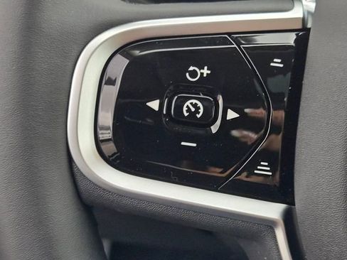 New 2026 Volvo XC60 B5 Plus w/ Protection Package Premier AWD/4WD image 25