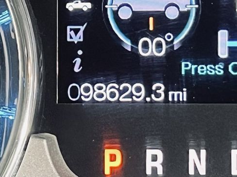 Used 2013 Ford F150 Platinum image 25