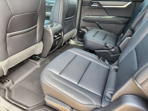 New 2026 GMC Acadia Elevation w/ Black Edition AWD/4WD image 9